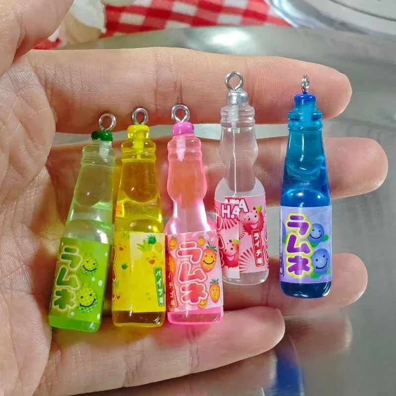 Resin Art Jewellery Kit - 10 Pezzi Ciondoli in Resina a