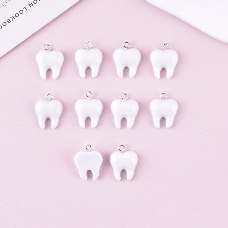 10 Pezzi Ciondoli in Resina a  - Resin Art Jewellery Kit recensione e prezzo